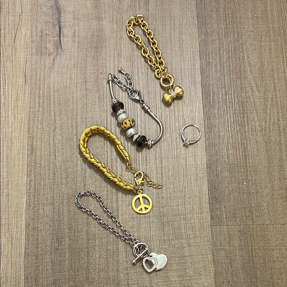 Gold and Silver Jewelry Set - Picture 1 of 6